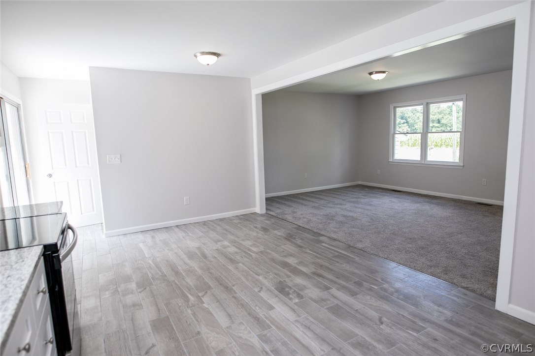 8217 Sandy Ridge Road Hopewell, VA 23860 - Photo 8 of 38 Gallery Image 8