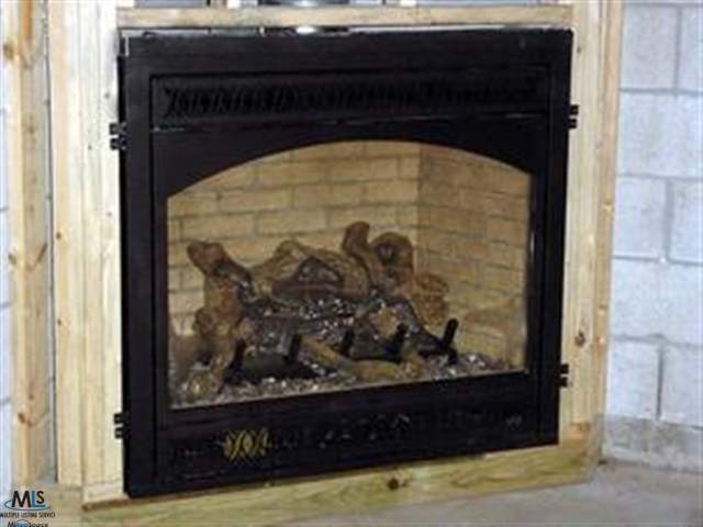 180 North Ridge Street Port Sanilac, MI 48469 - Photo 10 of 11 31109027-9.JPG