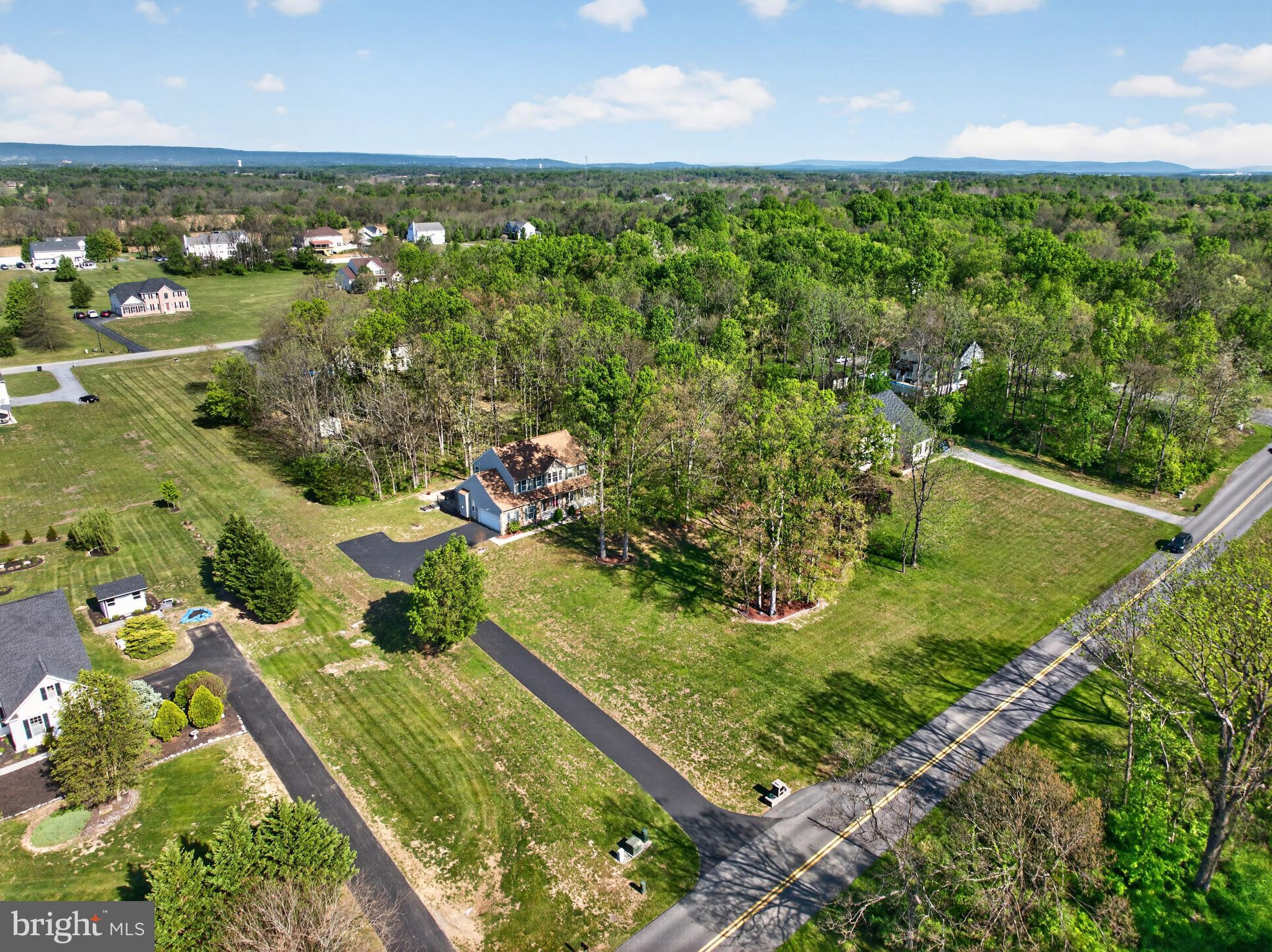 983 Files Cross Road Martinsburg, WV 25404 - Photo 10 of 49
