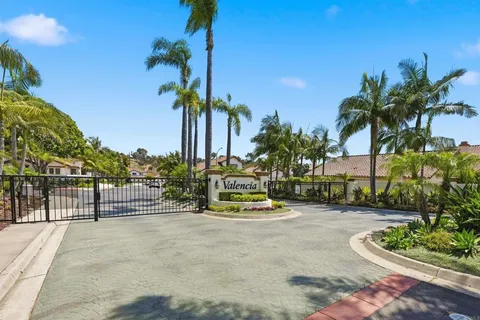 $1,995,000 | 4016 Caminito Cassis, San Diego, CA 92122