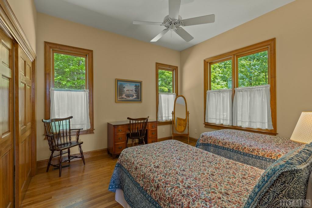 441 View Point Road Highlands, NC 28741 - Photo 13 of 30 Gallery Image 13