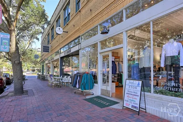 $2,200 | 50 Barnard Street, Unit 203, Savannah, GA 31401