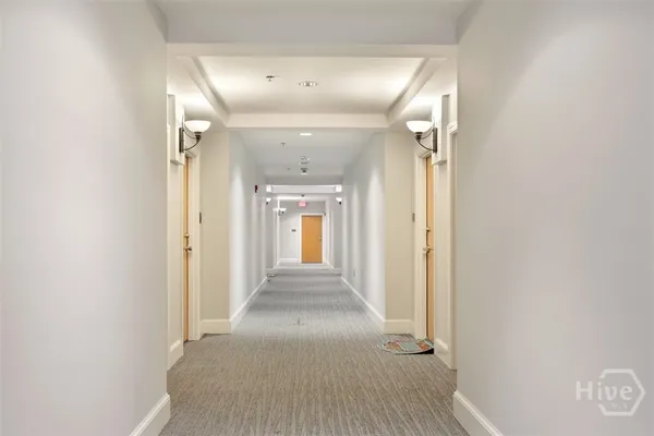 $2,200 | 50 Barnard Street, Unit 203, Savannah, GA 31401