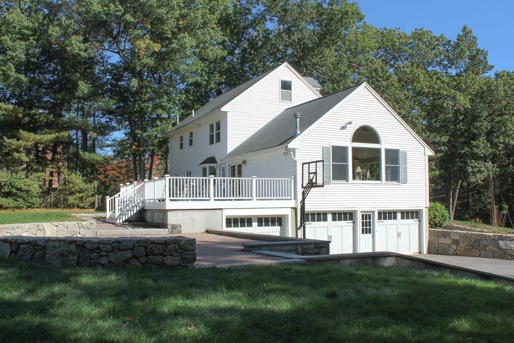 47 Gilman Road Billerica, MA 01862 - Photo 2 of 20