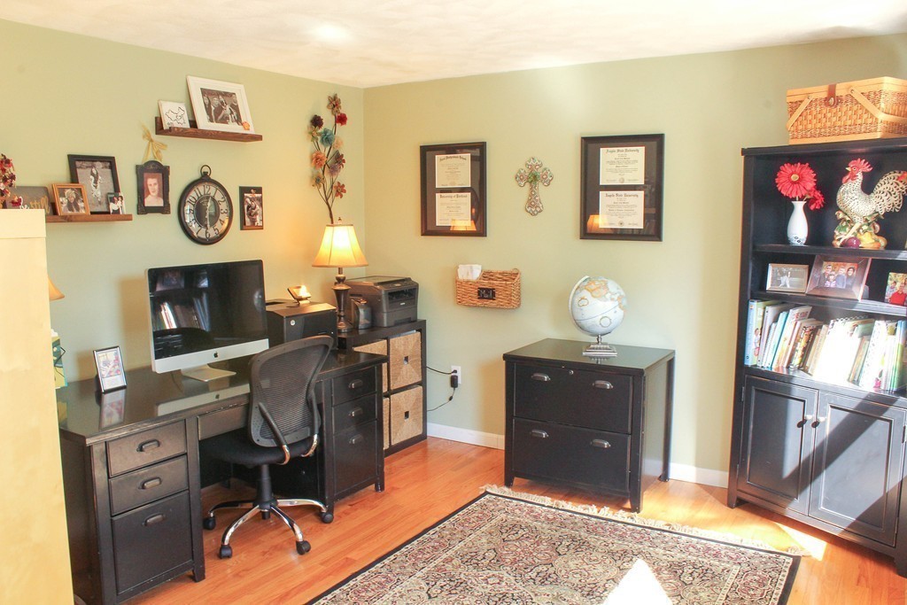 47 Gilman Road Billerica, MA 01862 - Photo 8 of 20