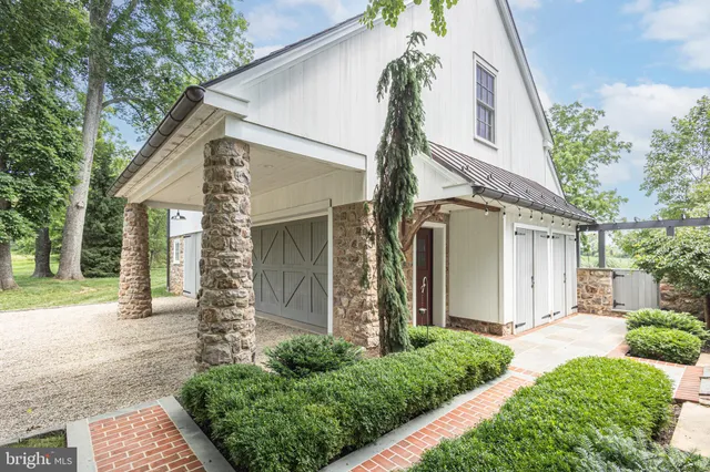 $3,595,000 | 2101 Street Road, New Hope, PA 18938