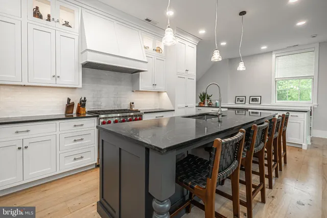 $3,595,000 | 2101 Street Road, New Hope, PA 18938