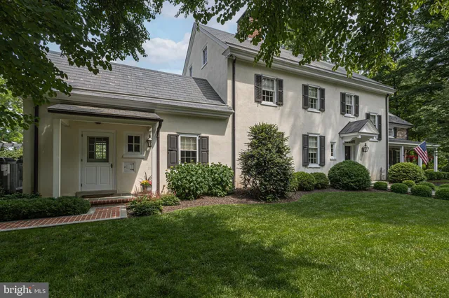 $3,595,000 | 2101 Street Road, New Hope, PA 18938