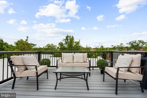 $915,000 | 3246 N Street Northwest, Unit 4A, Washington, DC 20007