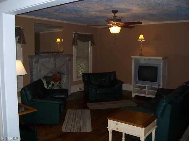 600 Old Winston Road High Point, NC 27265 - Photo 3 of 9 Other. Living Room