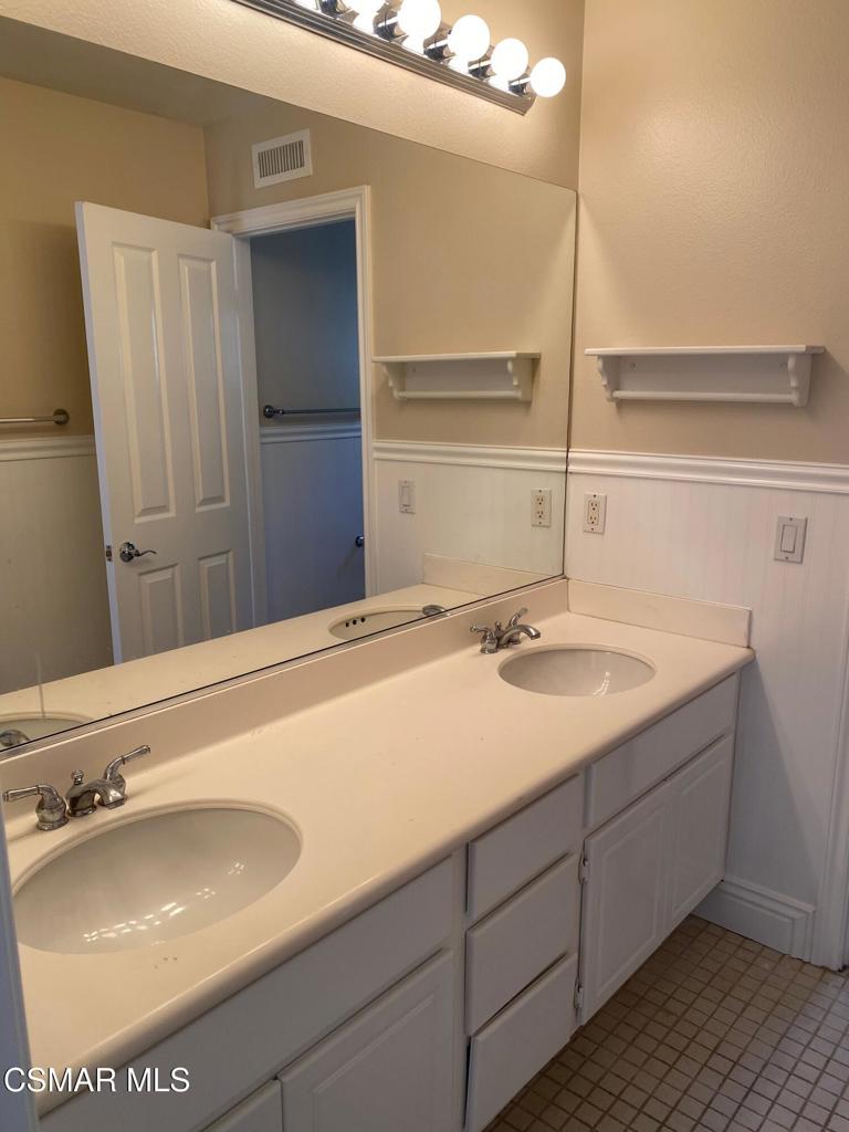 2559 Parade Avenue Simi Valley, CA 93063 - Photo 14 of 19