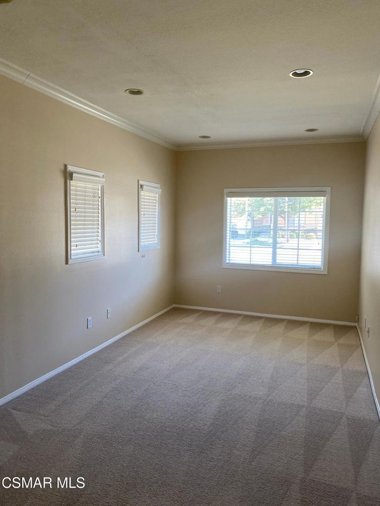 2559 Parade Avenue Simi Valley, CA 93063 - Photo 7 of 19
