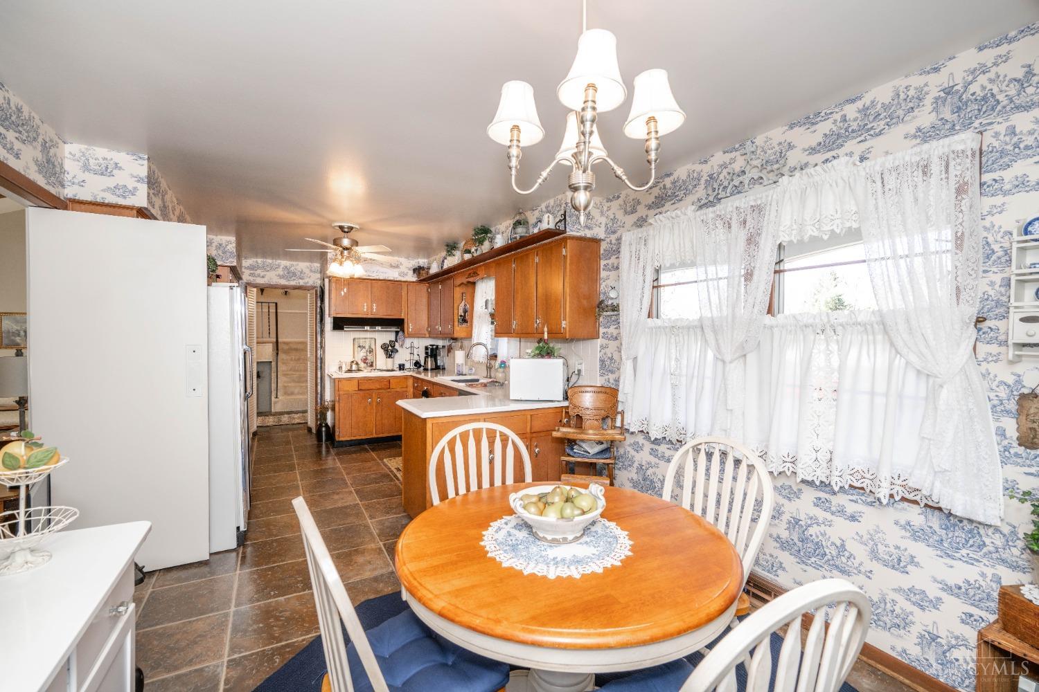 3206 Sheldon Road Middletown, OH 45042 - Photo 9 of 49 Gallery Image 9