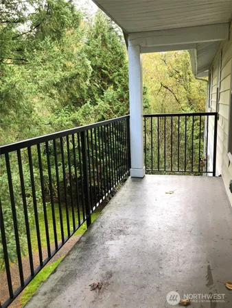 $2,700 | 580 Front Street South, Unit D312, Issaquah, WA 98027