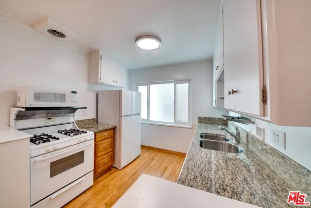 $2,650 | 927 6th Street, Unit 1, Santa Monica, CA 90403