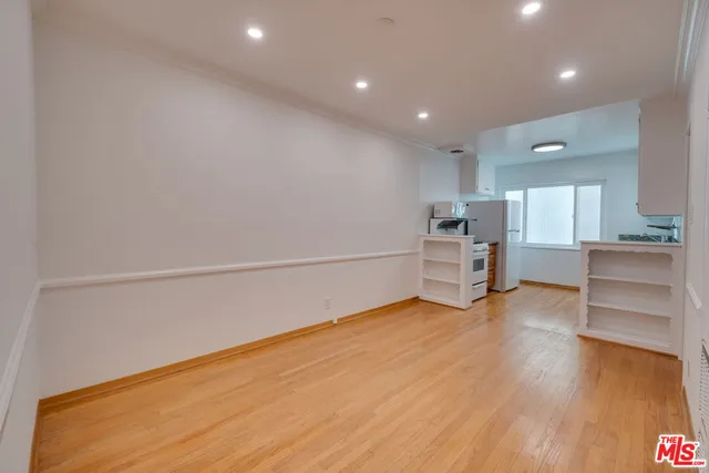 $2,650 | 927 6th Street, Unit 1, Santa Monica, CA 90403