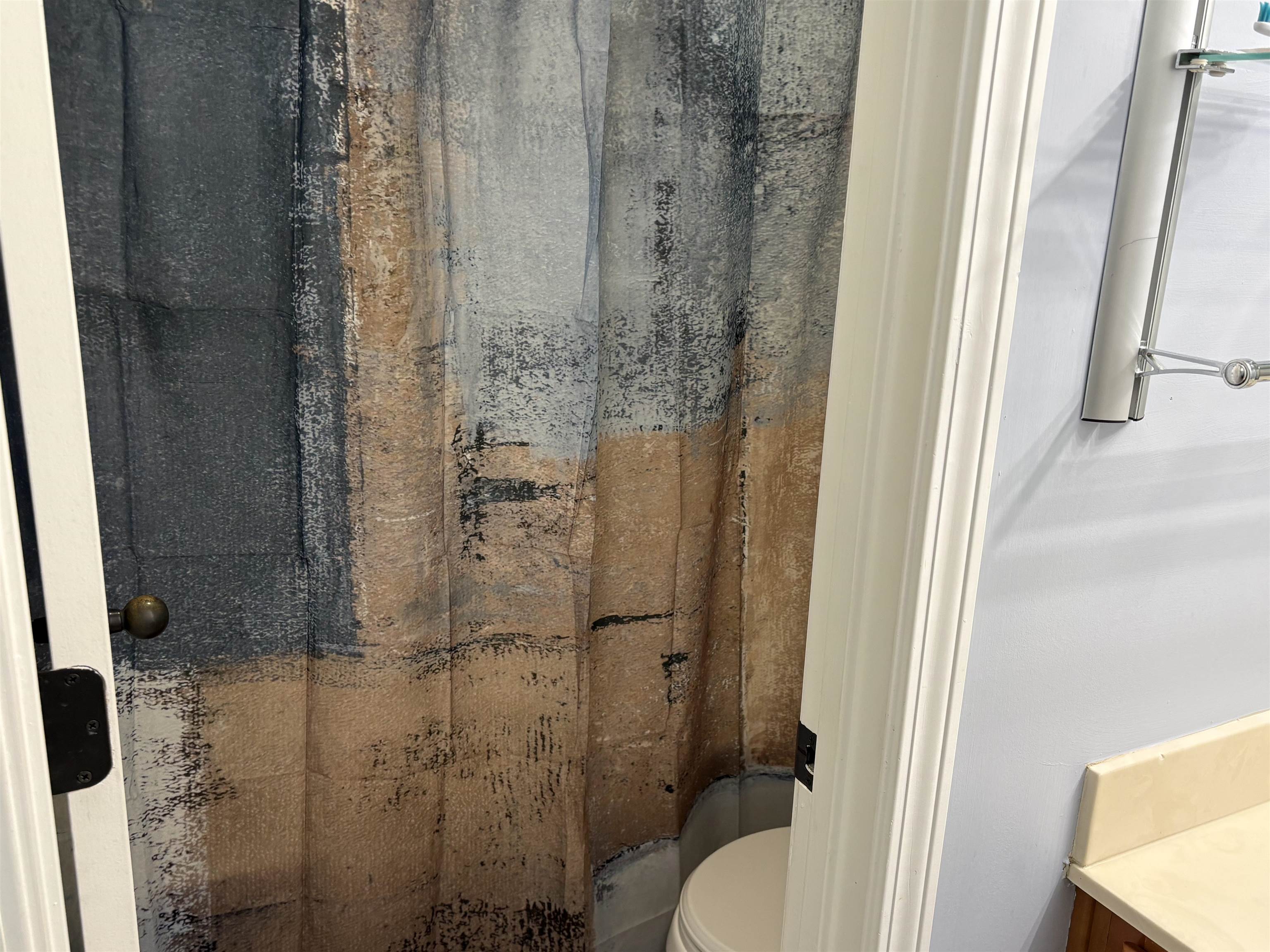 4356 Cedar Hills Road Memphis, TN 38135 - Photo 20 of 29 Bathroom