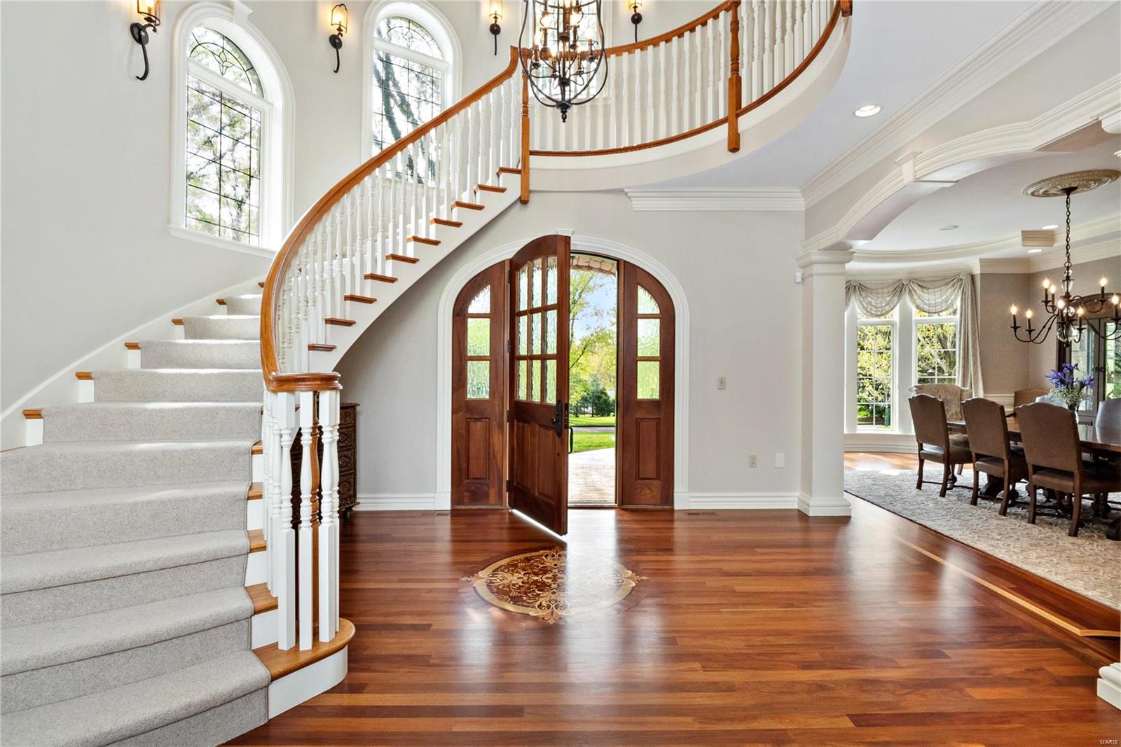 619 Haverford Road St. Louis, MO 63124 - Photo 4 of 48 Gallery Image 4