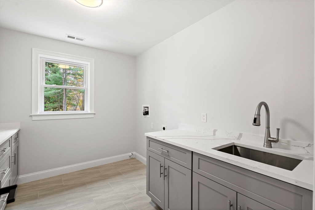 4 Patti Road Beverly, MA 01915 - Photo 34 of 42 Gallery Image 34