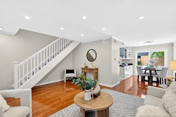 $1,080,000 | 125 Connemara Way, Unit 53, Sunnyvale, CA 94087