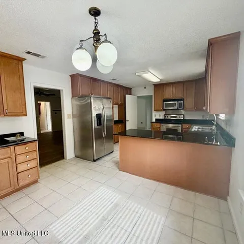 $279,900 | 1301 Heidenheim Street, Pascagoula, MS 39581