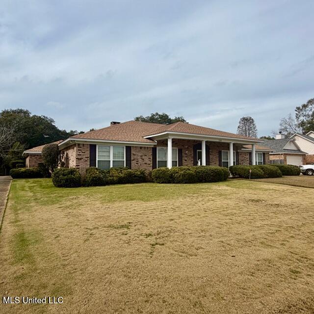 1301 Heidenheim Street Pascagoula, MS 39581 - Photo 3 of 69 IMG_6377