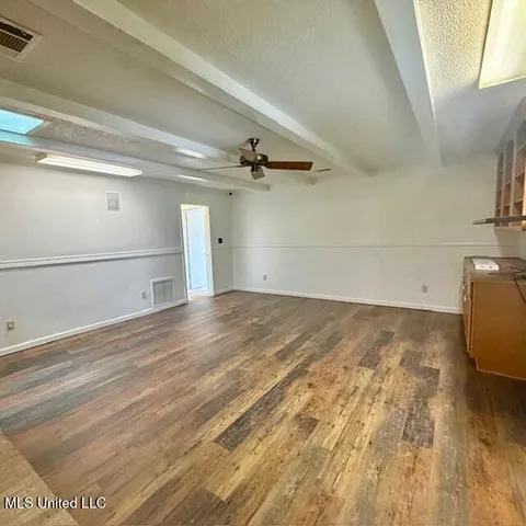 $279,900 | 1301 Heidenheim Street, Pascagoula, MS 39581