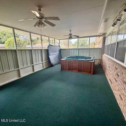 $279,900 | 1301 Heidenheim Street, Pascagoula, MS 39581