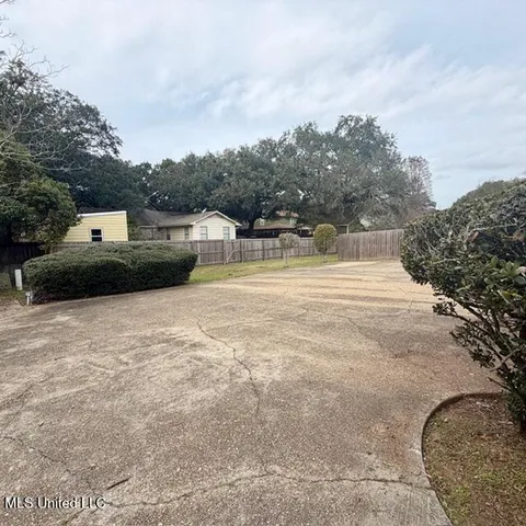 $279,900 | 1301 Heidenheim Street, Pascagoula, MS 39581