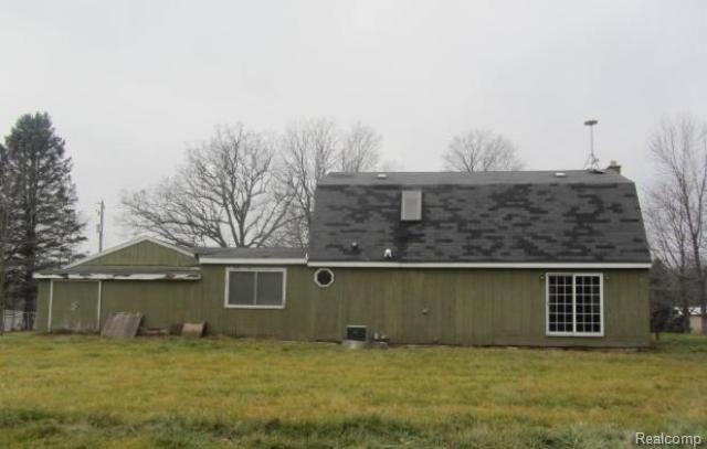 1890 Dick Road Ionia, MI 48846 - Photo 2 of 10 REAR.jpg