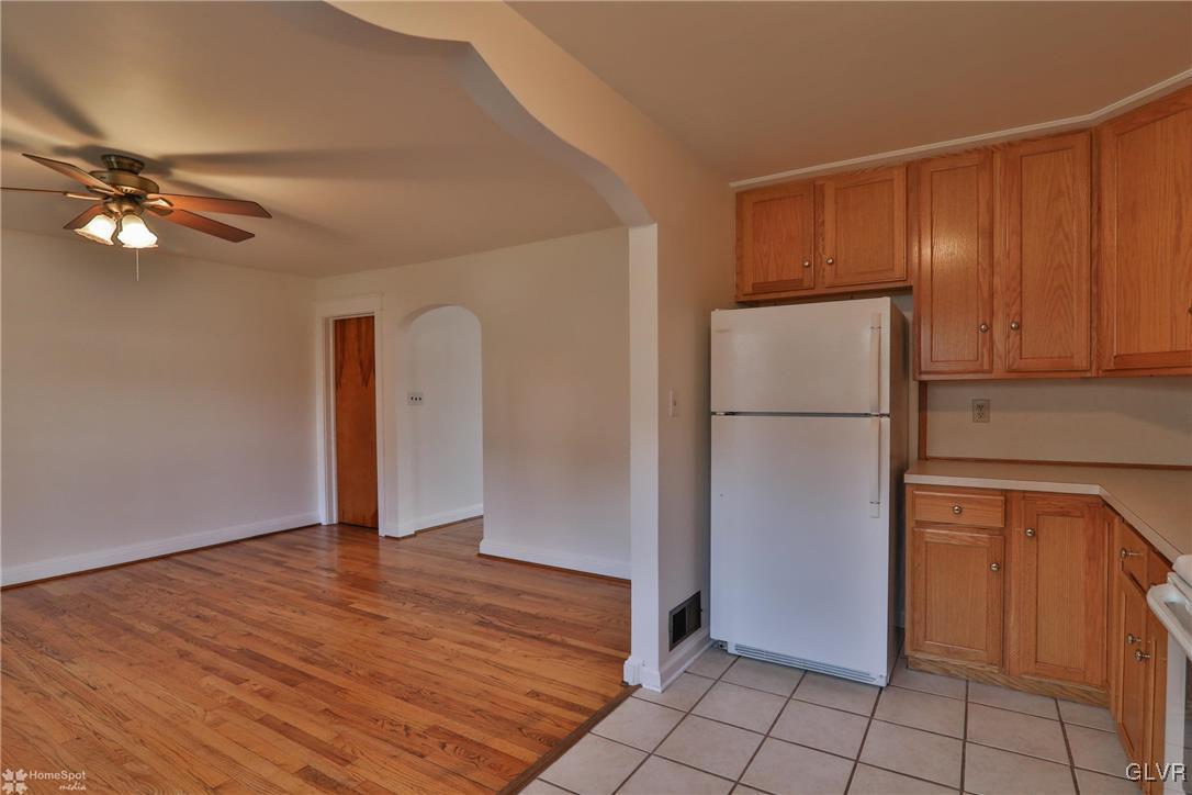 1522 Spring Street Bethlehem, PA 18018 - Photo 19 of 50 Gallery Image 19
