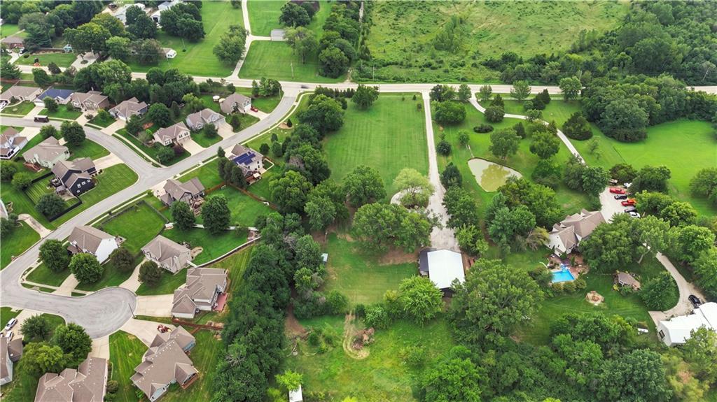 3222 Southwest Pryor Road Lee's Summit, MO 64082 - Photo 41 of 46 Gallery Image 41