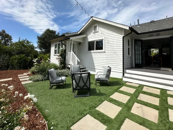 $9,000 | 496 North La Cumbre Road, Santa Barbara, CA 93110