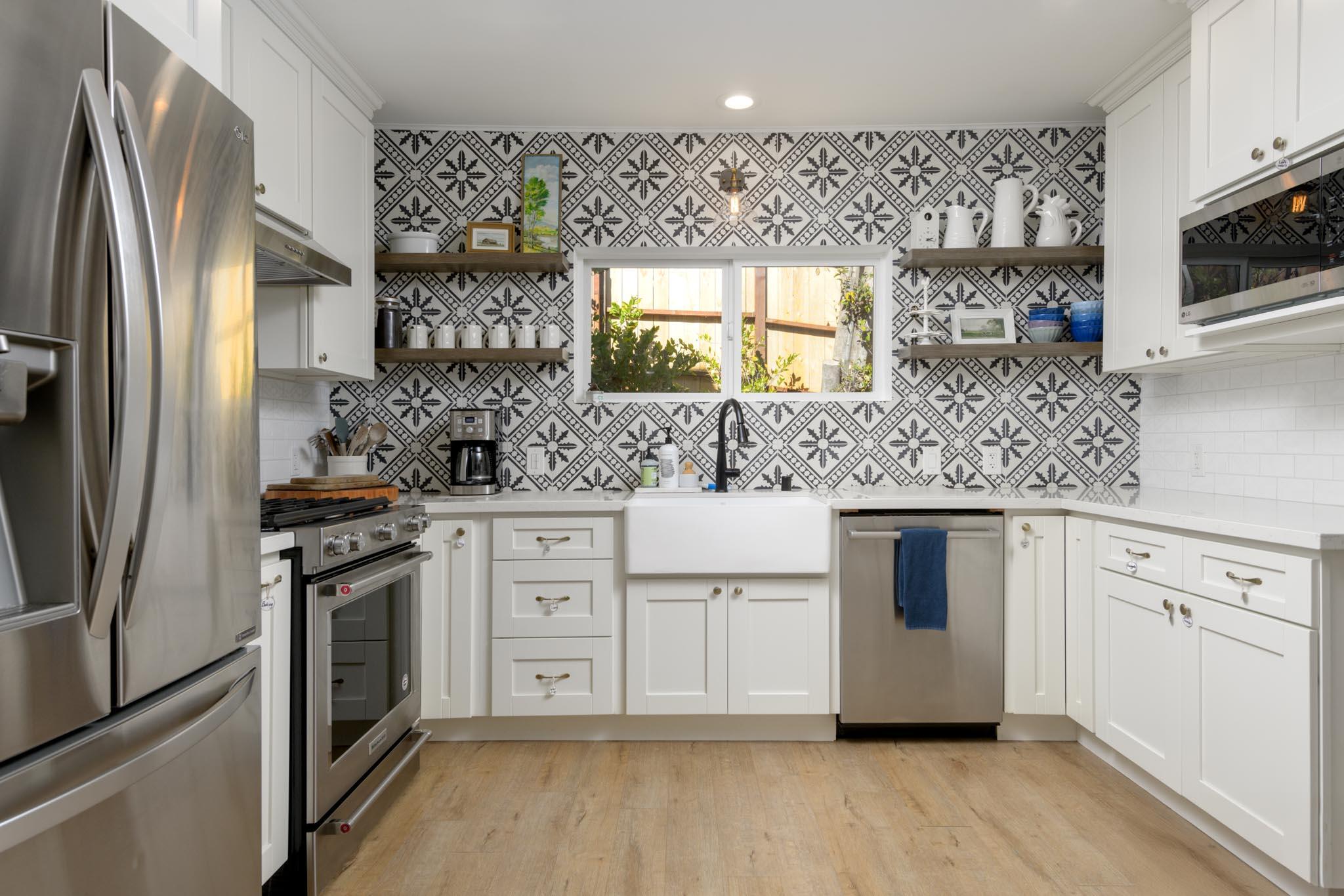 496 North La Cumbre Road Santa Barbara, CA 93110 - Photo 7 of 26 496NLaCumbre004