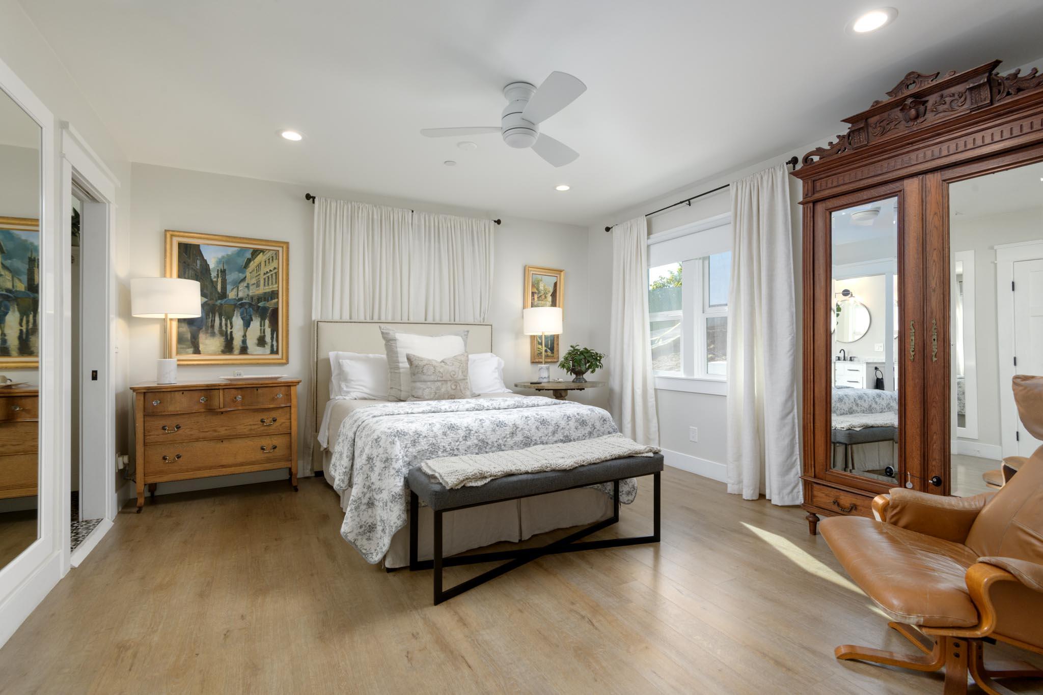 496 North La Cumbre Road Santa Barbara, CA 93110 - Photo 10 of 26 496NLaCumbre011