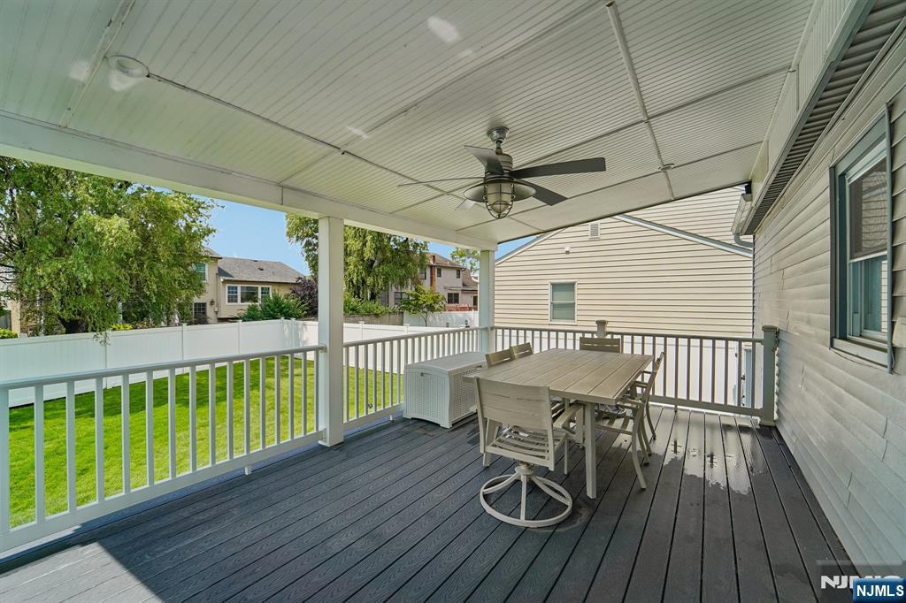 12 Manning Road Paramus, NJ 07652 - Photo 25 of 33 Gallery Image 25