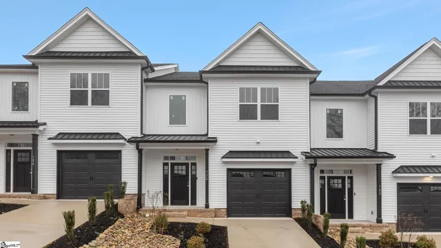 $259,900 | 122 Marianne Lane, Easley, SC 29642