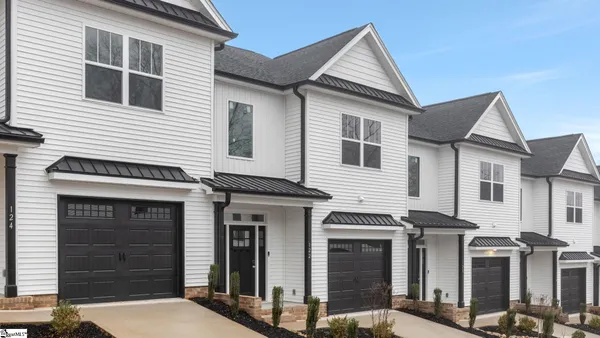 $244,900 | 122 Marianne Lane, Easley, SC 29642