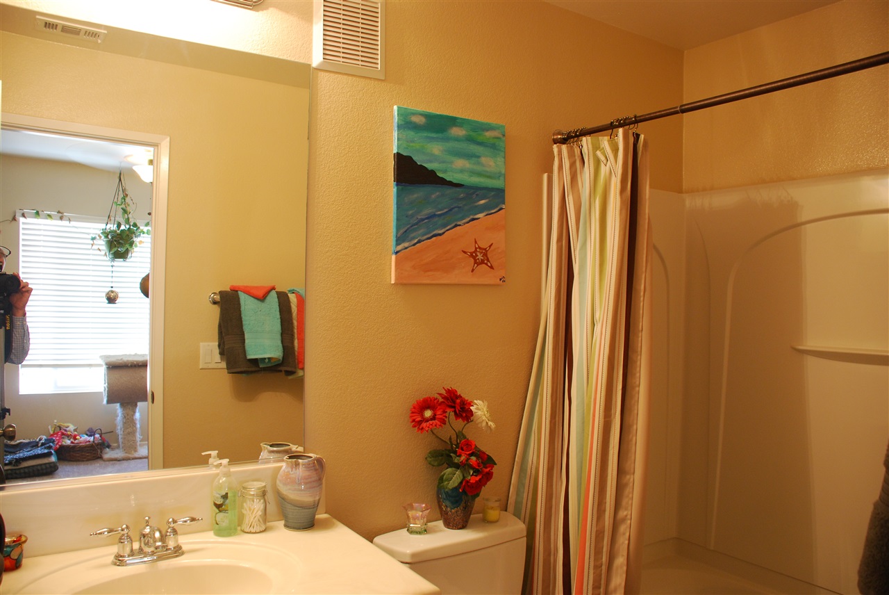 445 Almond Road San Marcos, CA 92078 - Photo 14 of 24