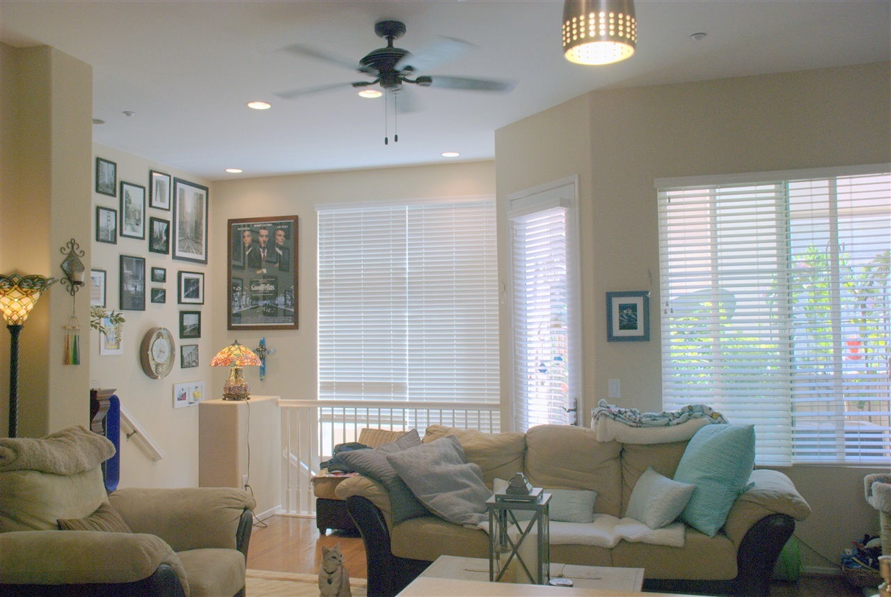 445 Almond Road San Marcos, CA 92078 - Photo 3 of 24