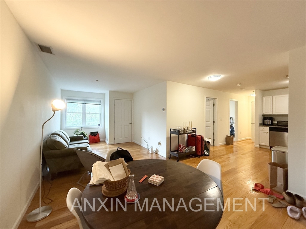 660 Cambridge Street, Unit 401 Cambridge, MA 02141 - Photo 5 of 11