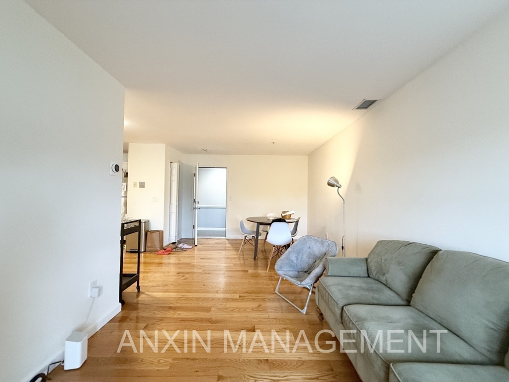 660 Cambridge Street, Unit 401 Cambridge, MA 02141 - Photo 6 of 11