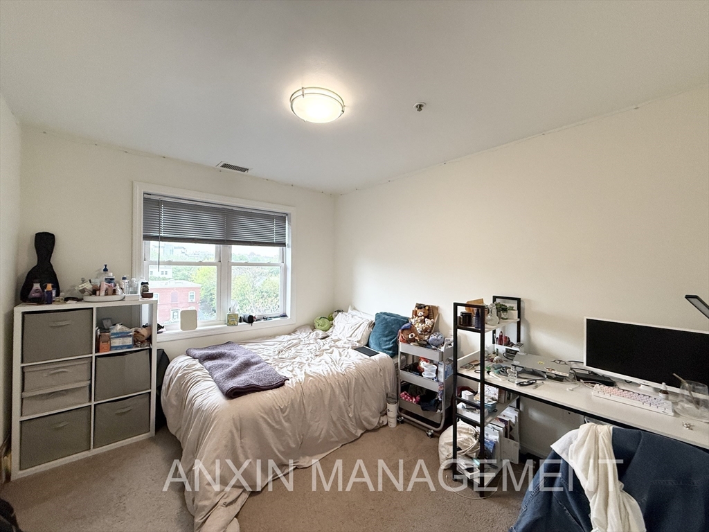 660 Cambridge Street, Unit 401 Cambridge, MA 02141 - Photo 9 of 11