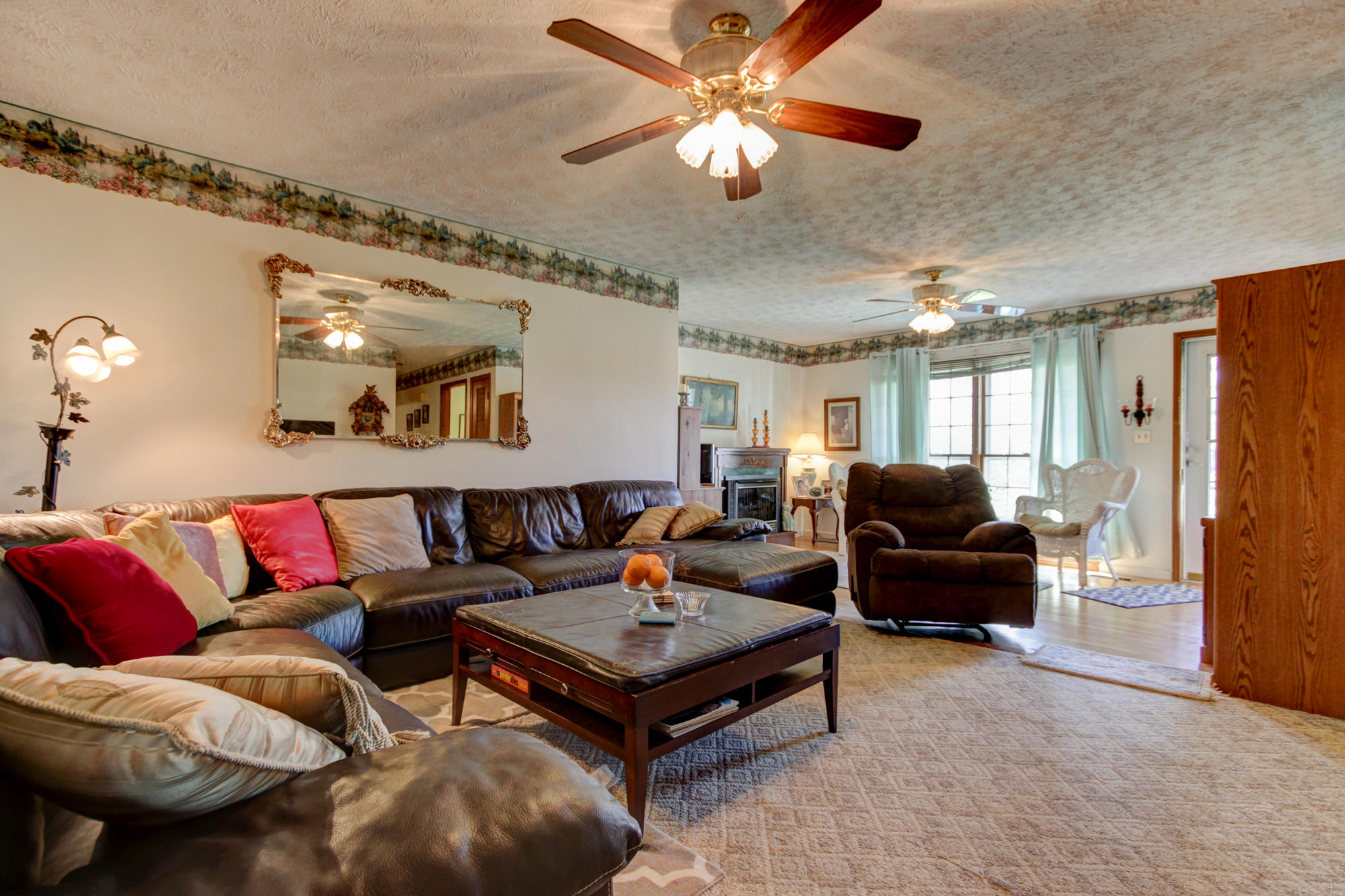 1635 Back Valley Road La Follette, TN 37766 - Photo 5 of 23 Positive Perceptions-11
