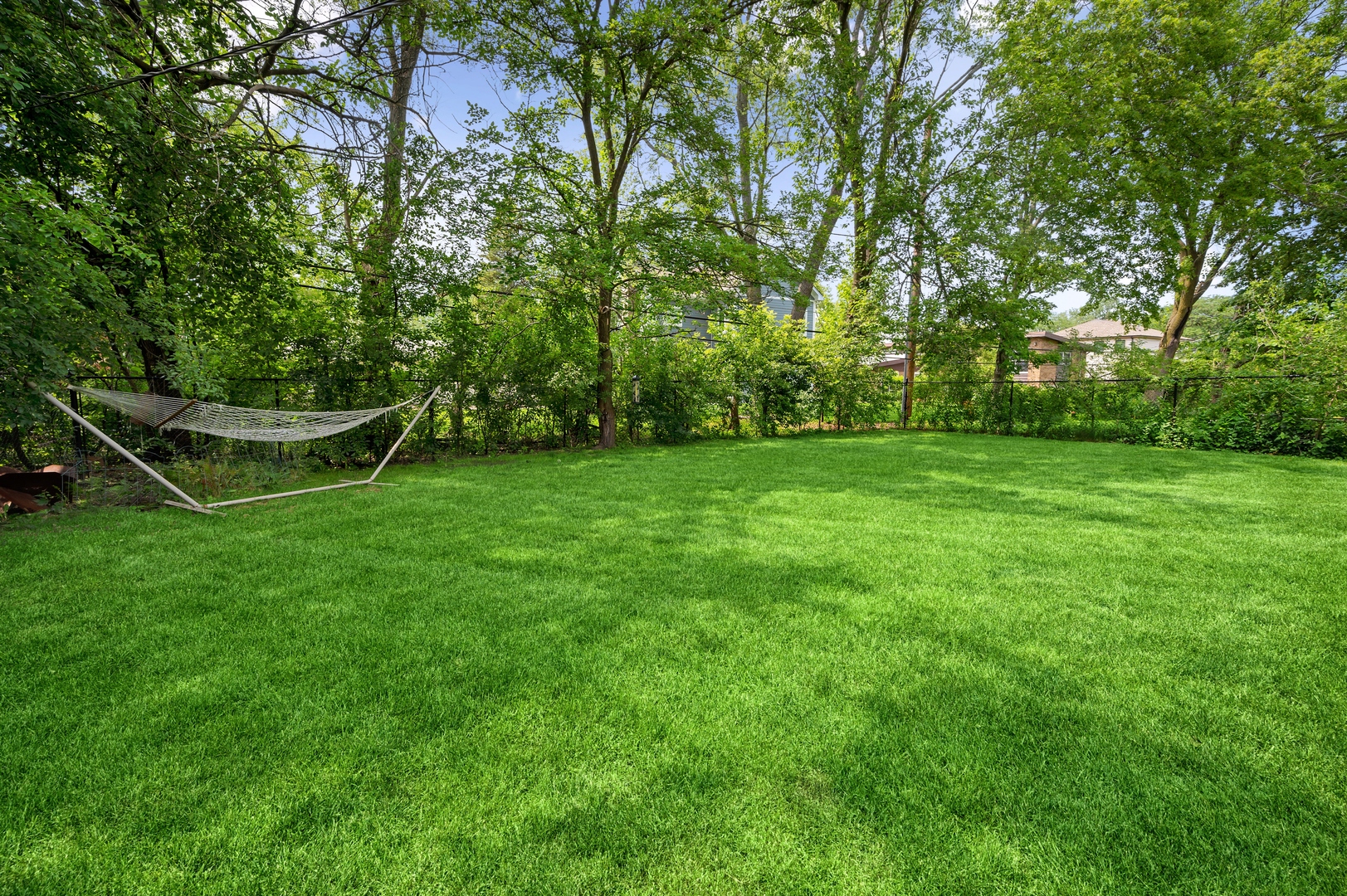 421 Locust Road Wilmette, IL 60091 - Photo 22 of 24