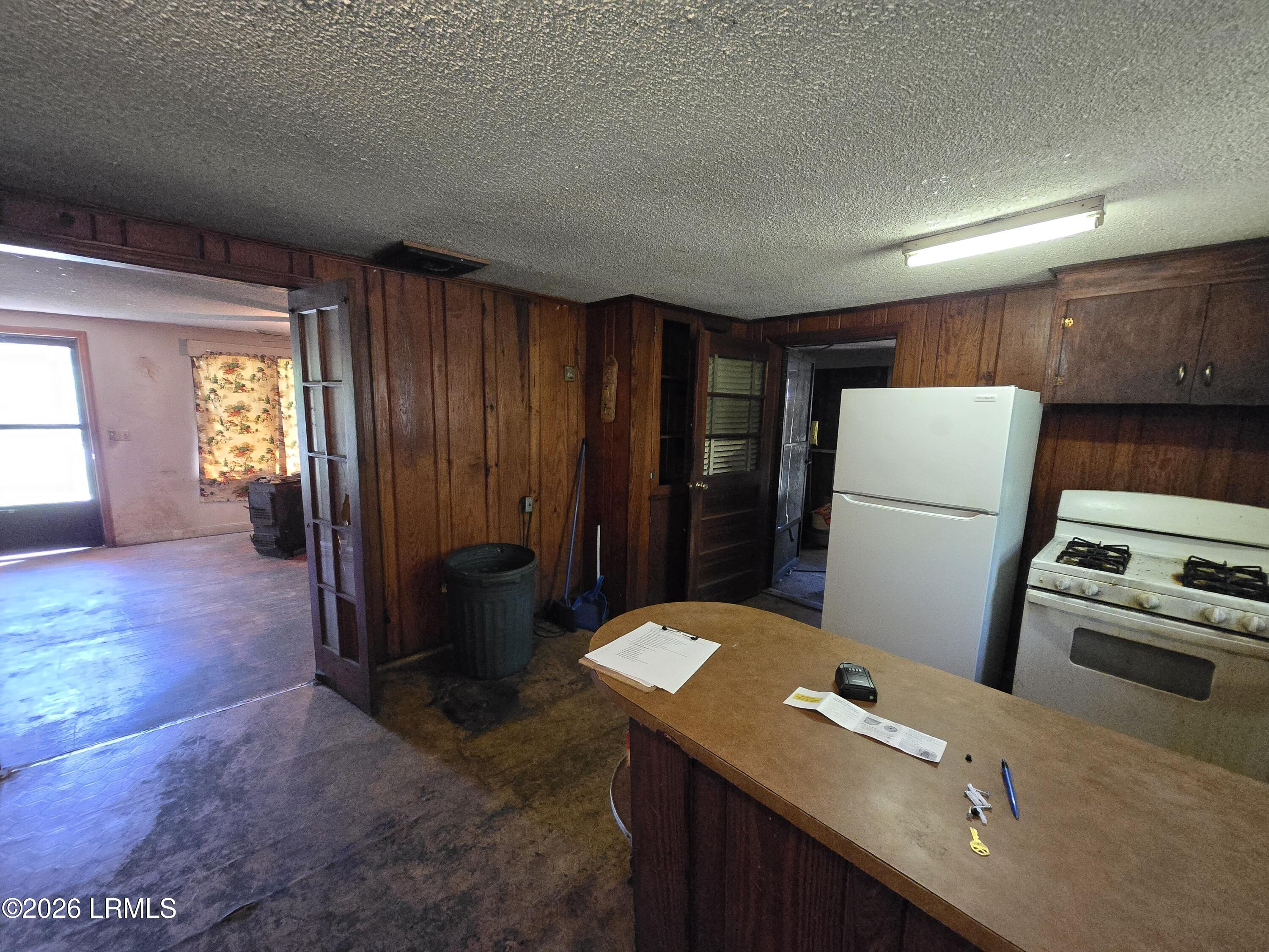 281 State Rd S-5-432 Bamberg, SC 29003 - Photo 7 of 43 20260515_102511