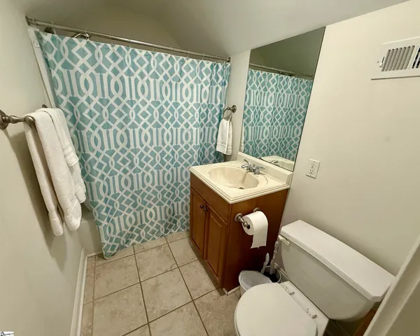 $4,250 | 19 Ruby Lake Lane, Simpsonville, SC 29681