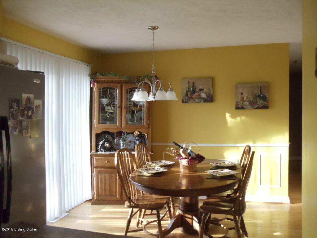 8604 Eula Road Louisville, KY 40219 - Photo 15 of 21 DSC06630