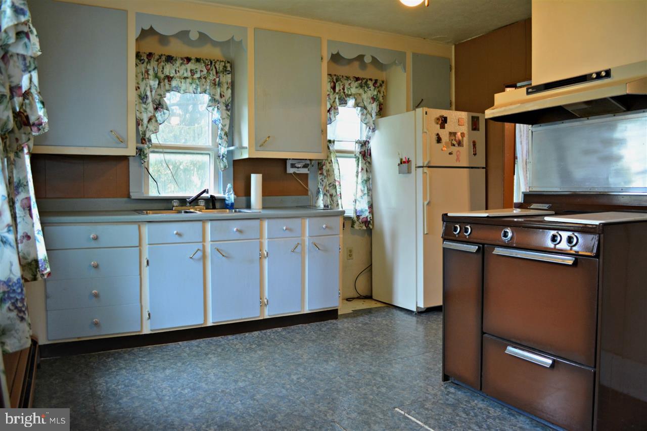 2380 Craley Road Windsor, PA 17366 - Photo 5 of 18 Gallery Image 5