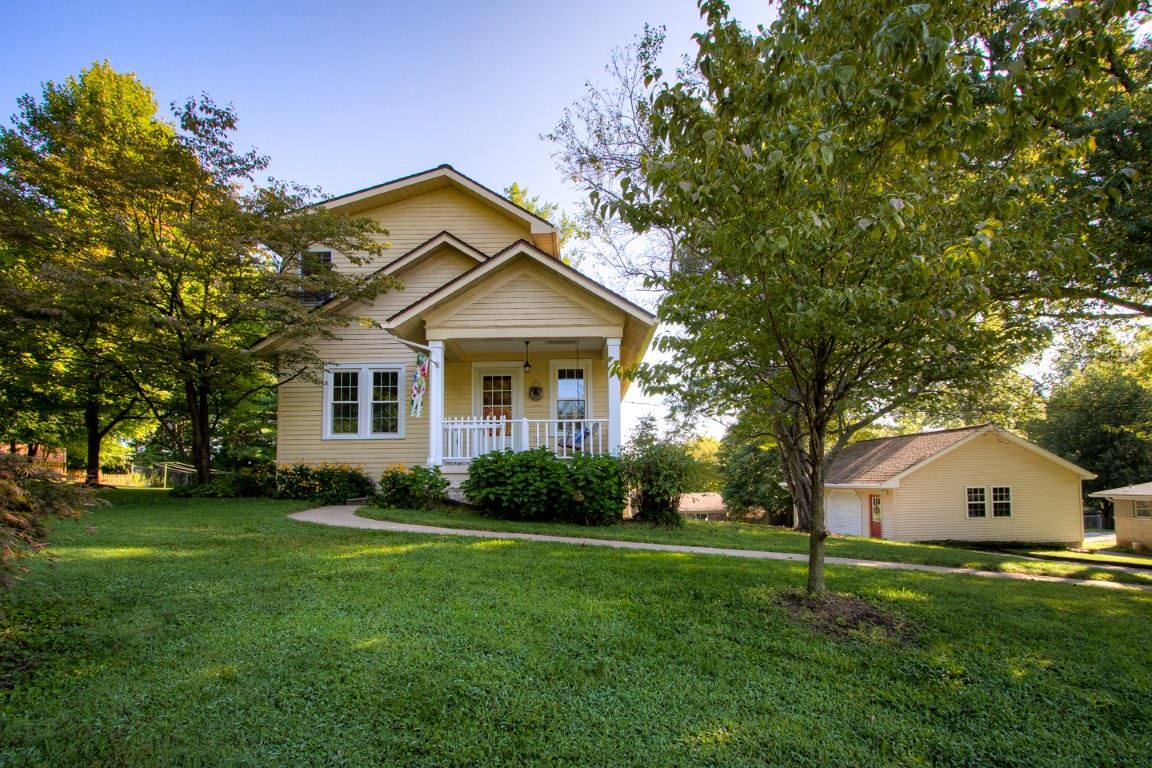 6510 Newburgh Road Evansville, IN 47715 - Photo 1 of 36 Gallery Image 1